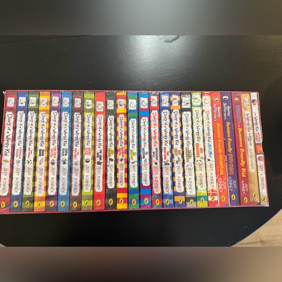 Other - Diary of a Wimpy Kid Book Box Set 1-24